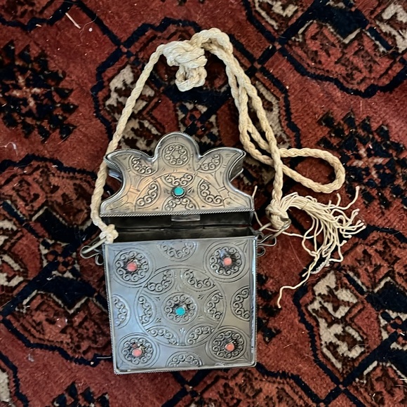 Vintage Metal Moroccan Koran box - Picture 4 of 4
